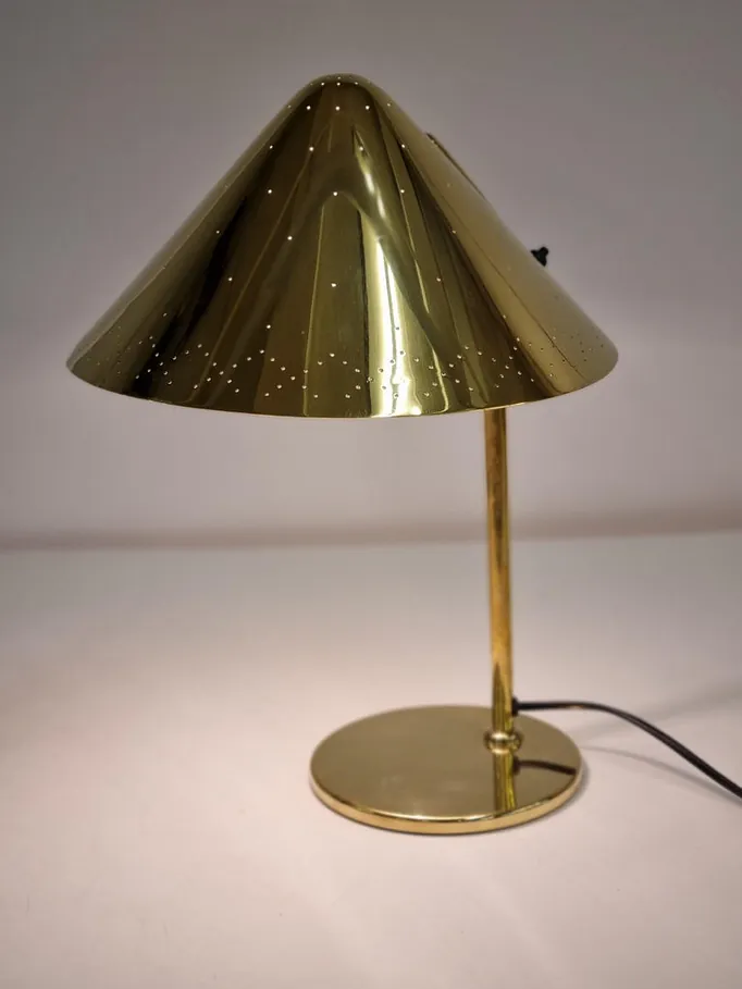 Paavo Tynell Commissioned Lamp