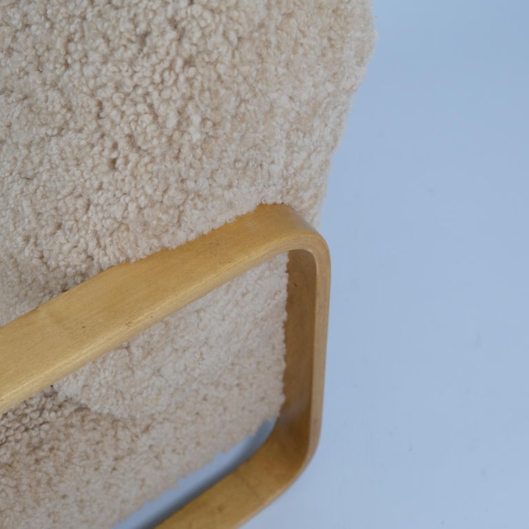 Alvar Aalto Padded Paimio 44 Lounge Chair in Birch & Sheepskin, Artek 1950s - Image 5