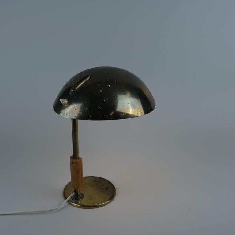 Paavo Tynell Perforated Brass & Wooden Handle Table Lamp Model 9216, Taito