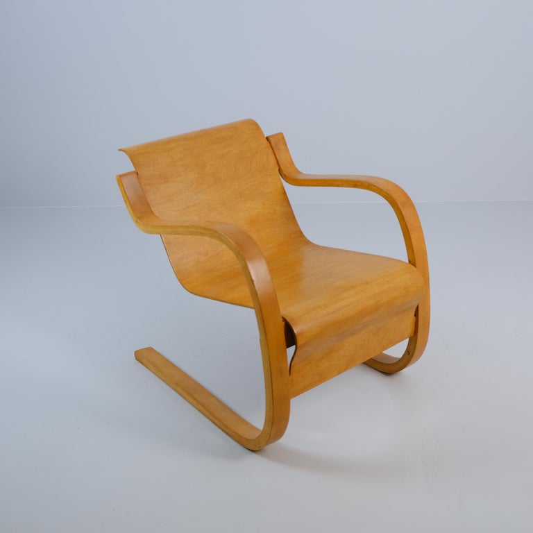 Early Alvar Aalto Spring Chair Model 31, Bent Plywood and Birch, Artek 1950s