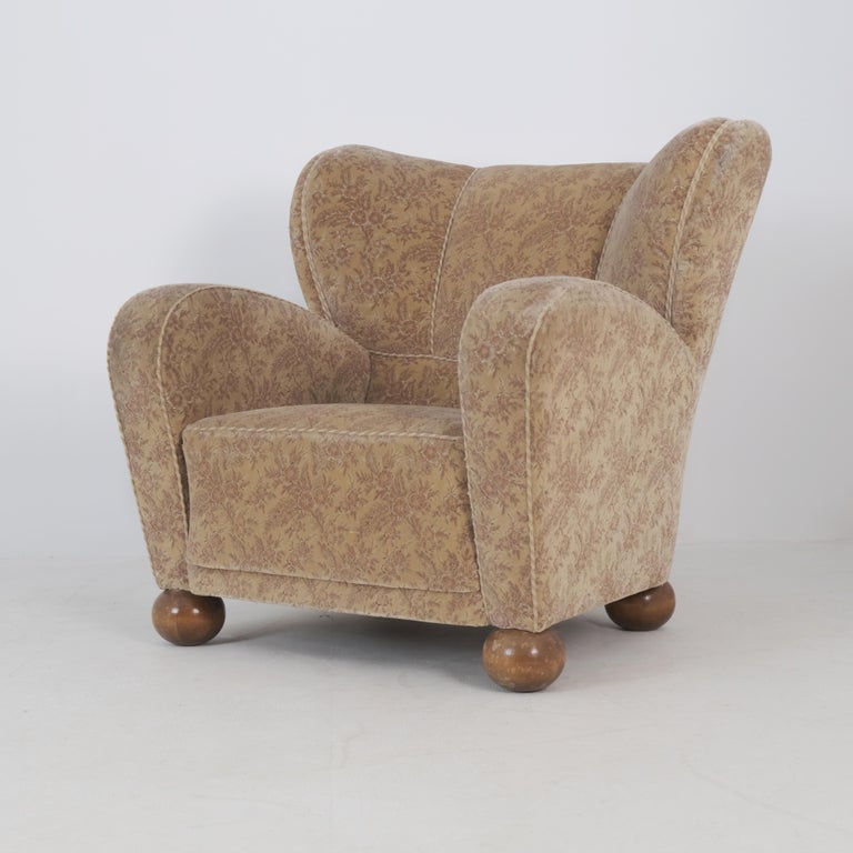 Märta Blomstedt Aulanko Armchair with Ball Feet, Finland 1940s