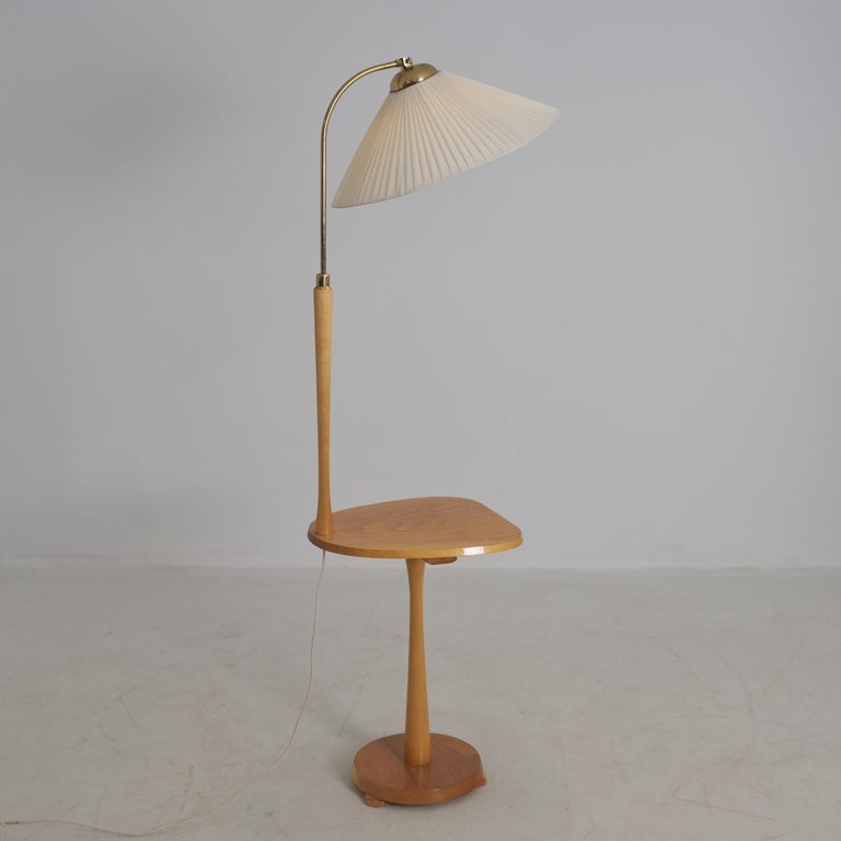 Mid-Century Floor Lamp with Side Table, Lindström Valaisin Oy, Finland 1950s
