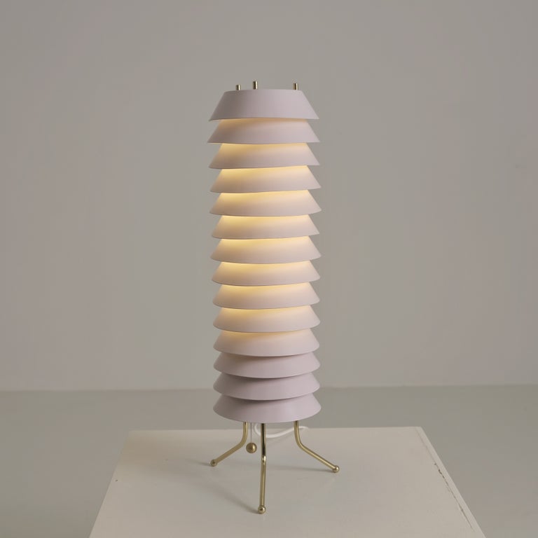 Pink Ilmari Tapiovaara Maya The Bee Table Lamp in Pink, Hienoteräs, Asko, 1950s