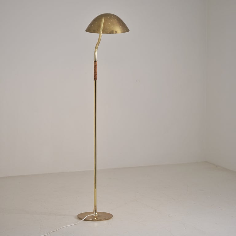 Paavo Tynell Perforated Brass and Leather Floor Lamp Model 9608, Taito 1950s